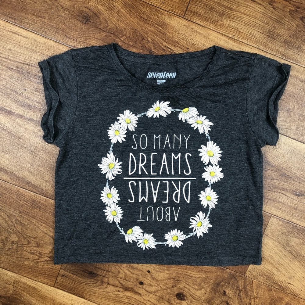 Seventeen Gray Cropped Shirt Daisies